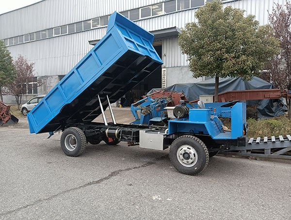 礦用運(yùn)輸車